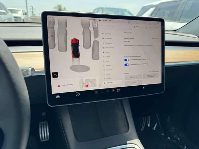 Used 2024 Tesla Model Y Performance AWD/4WD image 21