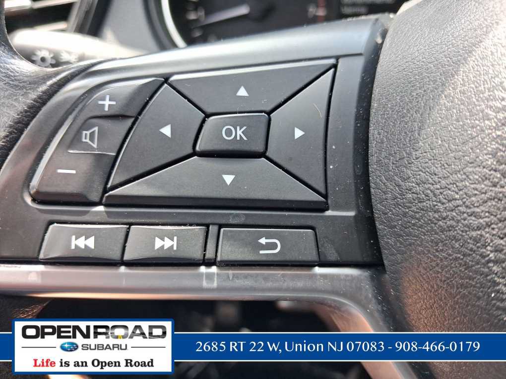 Used 2017 Nissan Rogue S w/ Appearance Package AWD/4WD image 56