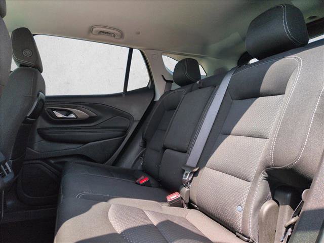 Used 2024 GMC Terrain SLE image 17
