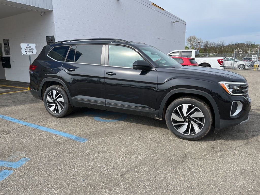 New 2026 Volkswagen Atlas SE AWD/4WD image 4
