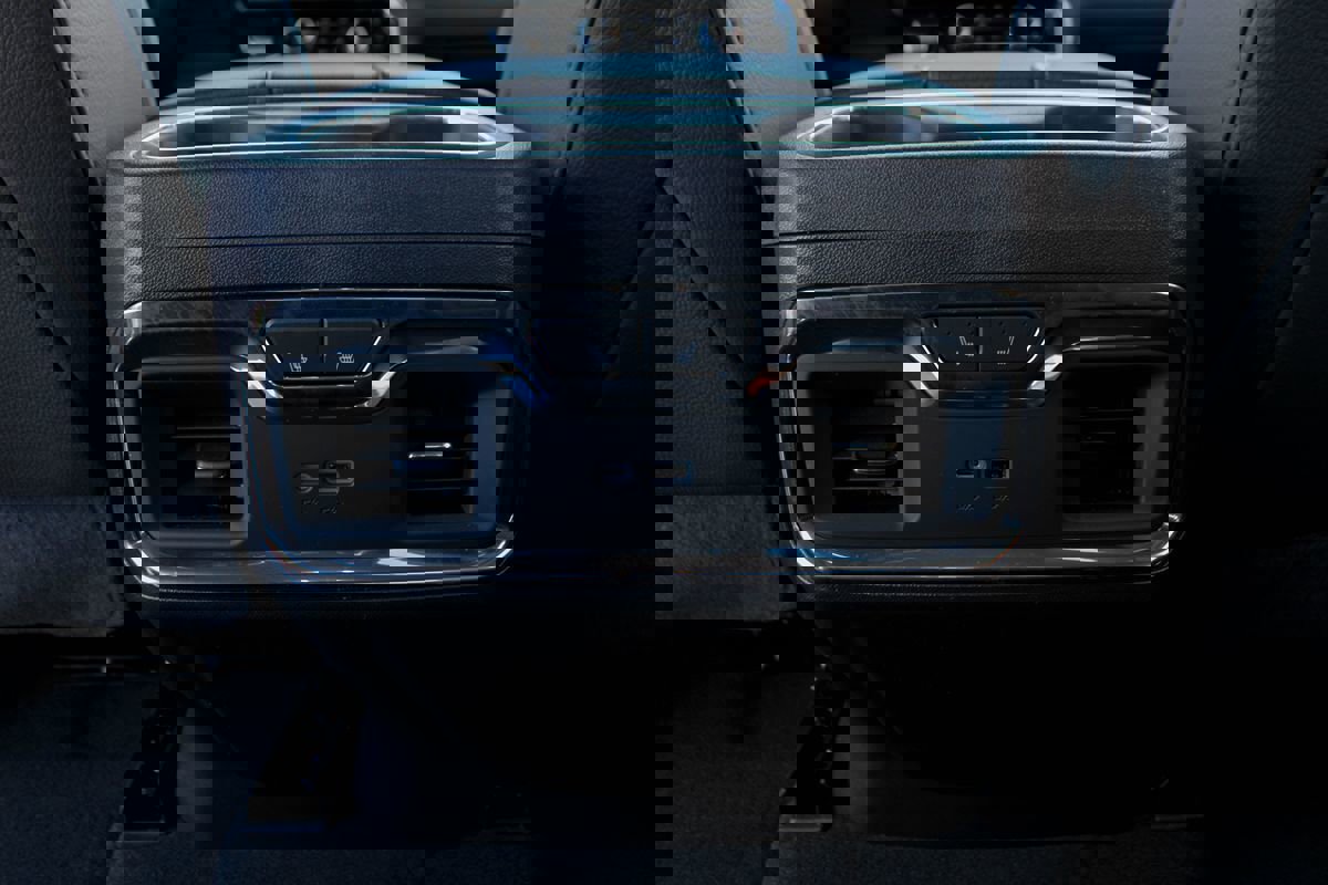 Used 2024 GMC Sierra 1500 Denali w/ Denali Reserve Package image 52