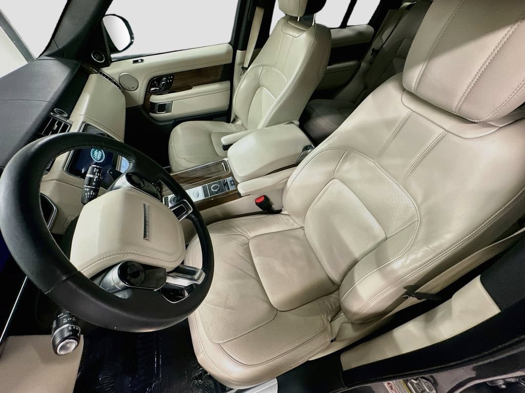 Used 2018 Land Rover Range Rover Supercharged AWD/4WD image 5