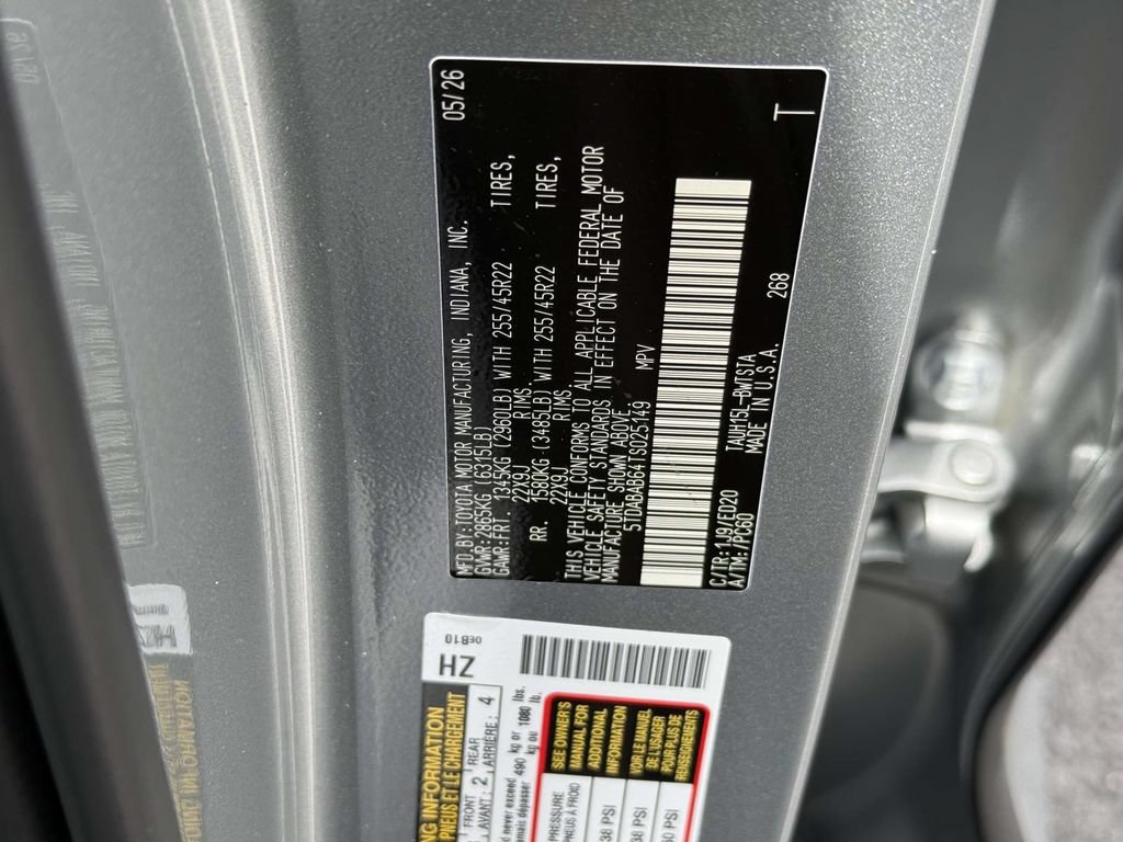 Used 2026 Lexus TX 500h AWD w/ Technology Package image 32
