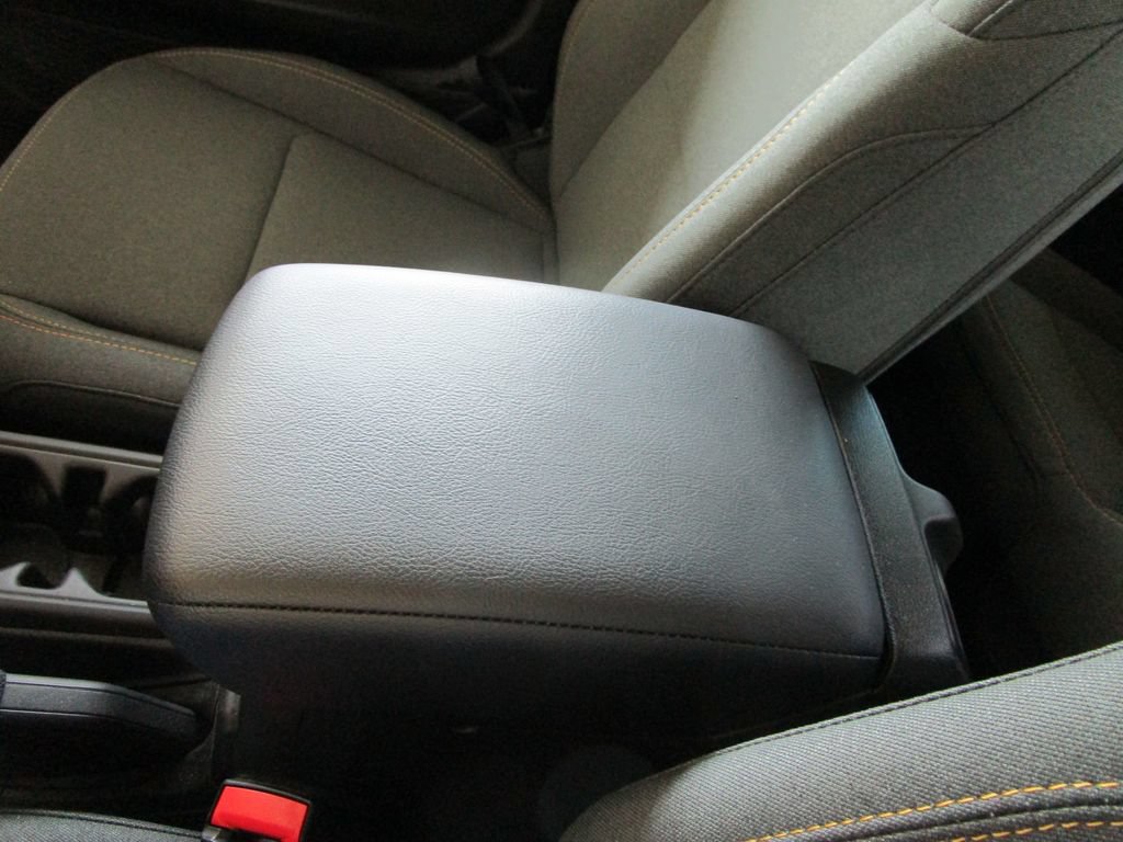 Used 2025 Jeep Wrangler Sport AWD/4WD image 39
