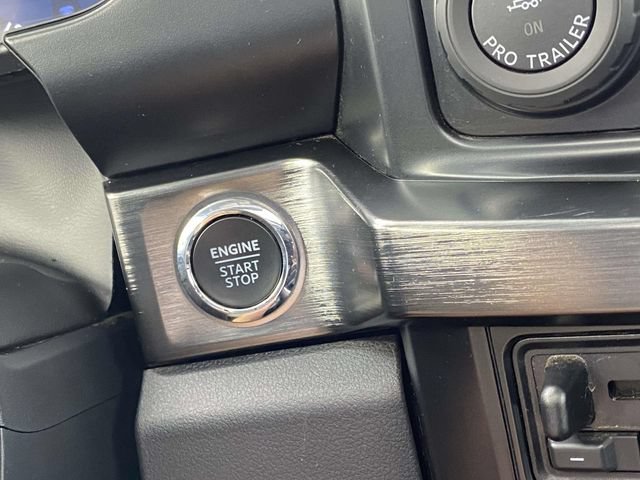 Used 2023 Ford F250 Lariat w/ Lariat Ultimate Package AWD/4WD image 25