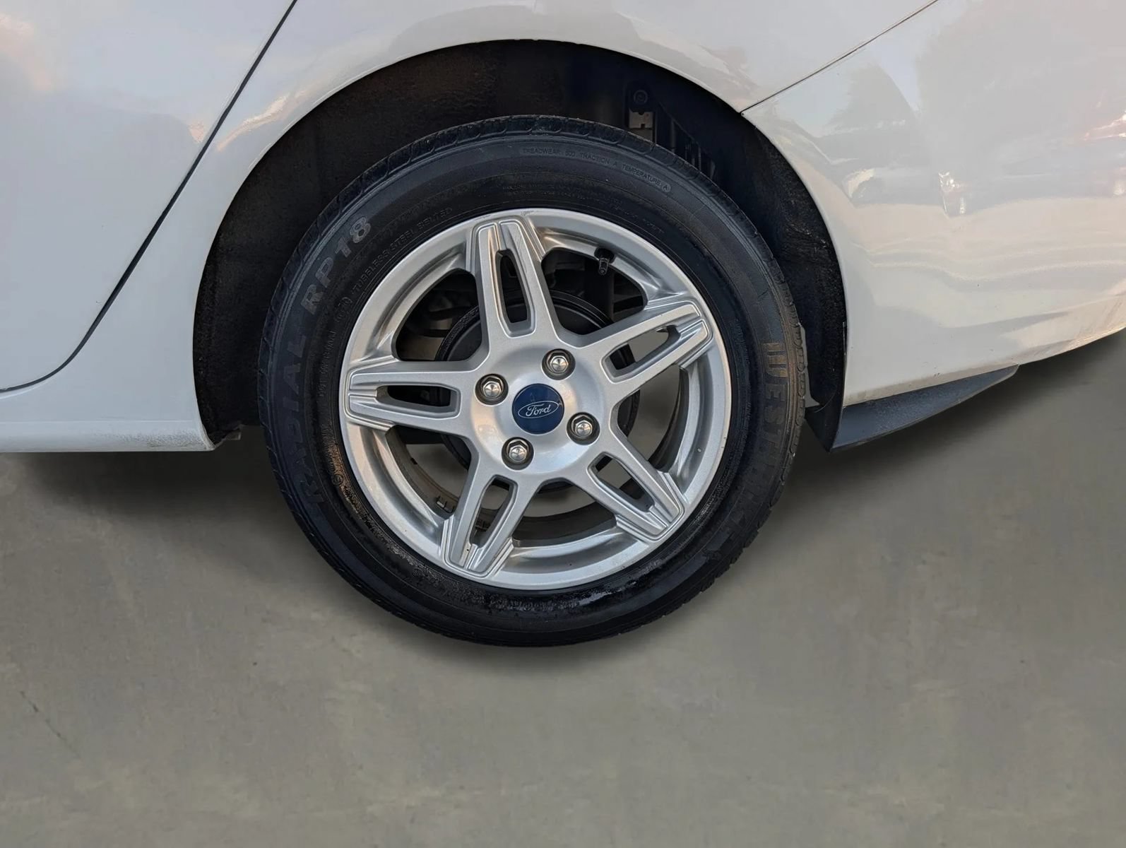 Used 2019 Ford Fiesta SE FWD image 10