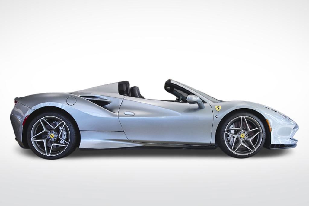 Used 2023 Ferrari F8 Tributo image 6
