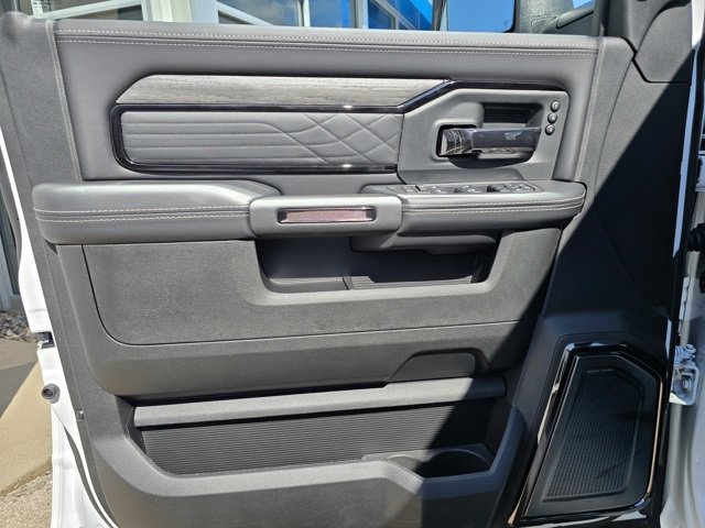 New 2026 RAM 2500 Limited image 24