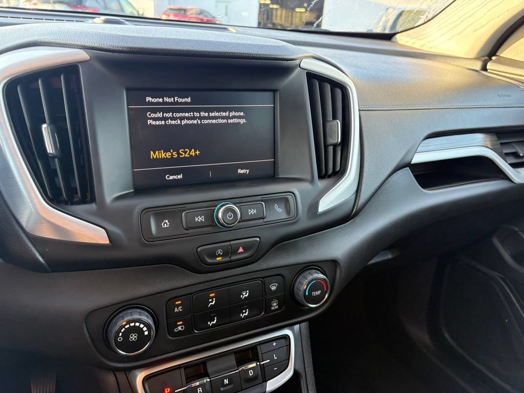 Used 2024 GMC Terrain SLE AWD/4WD image 16