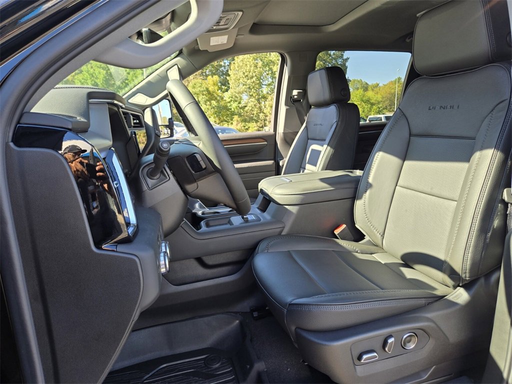 New 2026 GMC Sierra 2500 Denali w/ Technology Package image 13