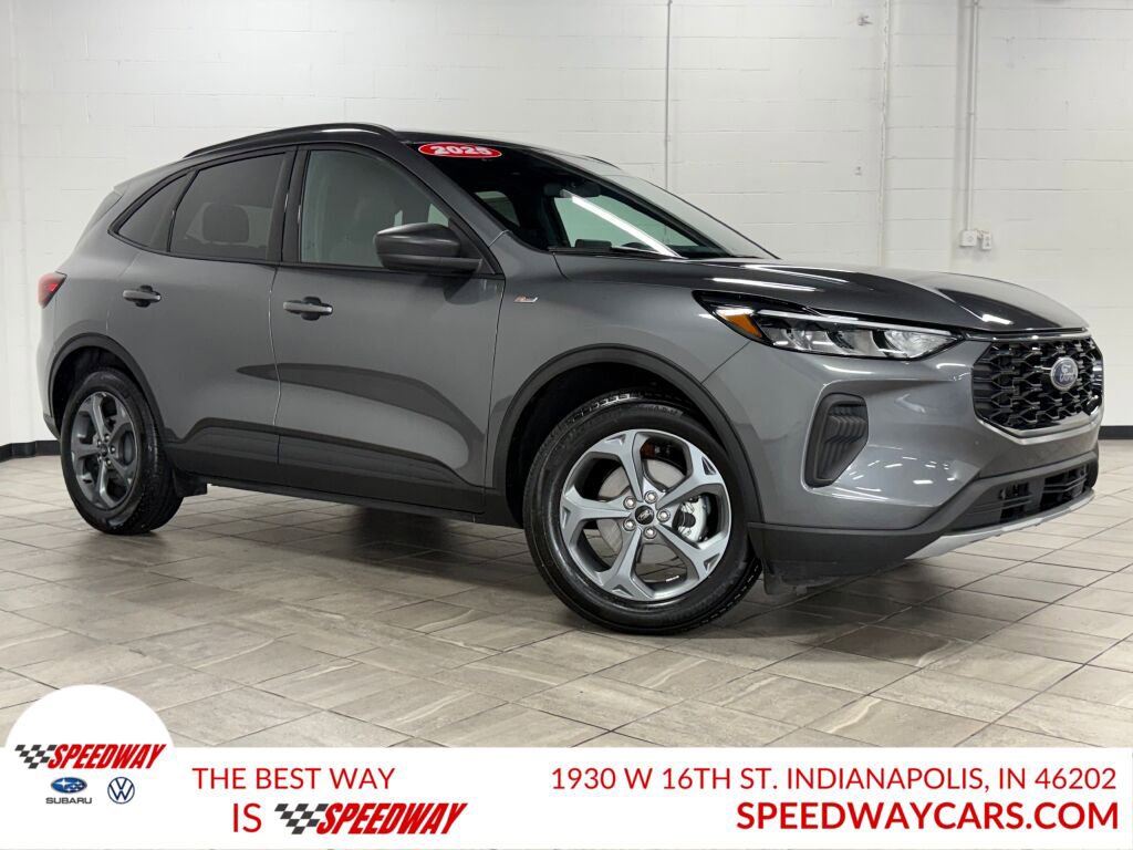 Used 2025 Ford Escape ST-Line
