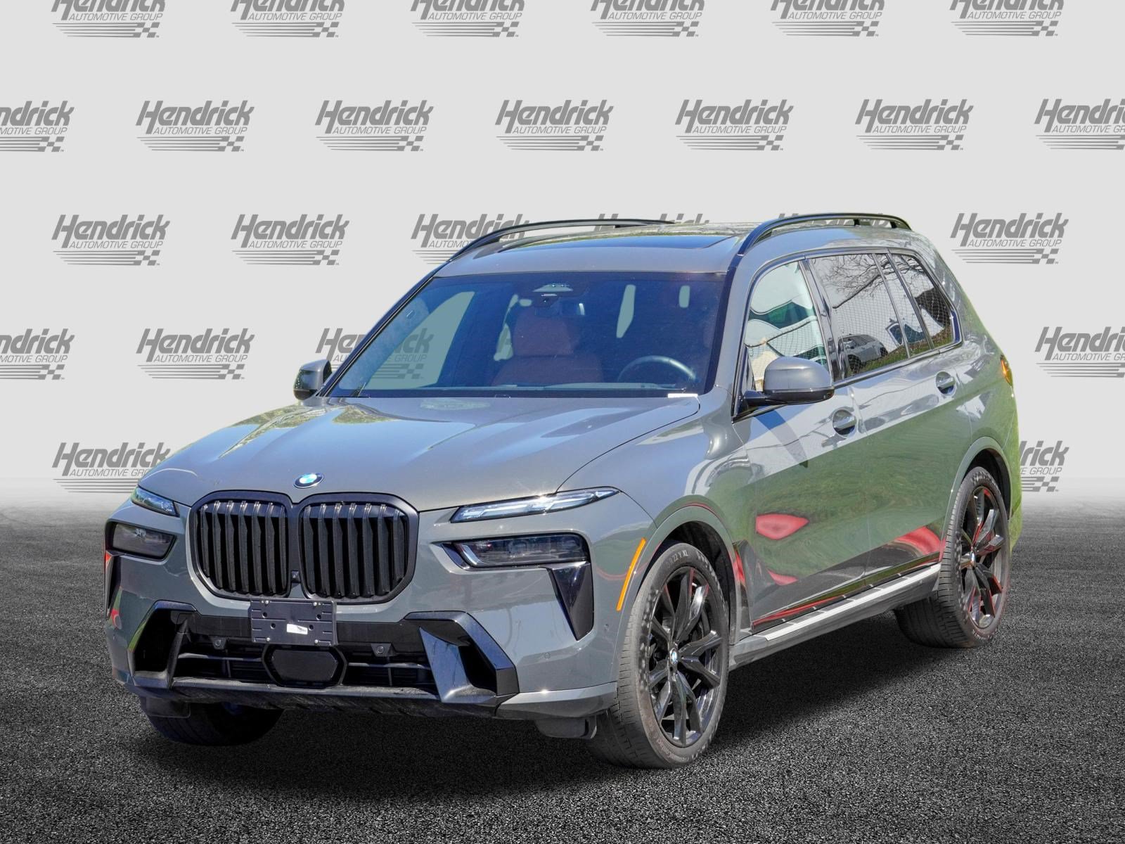 Certified 2024 BMW X7 xDrive40i w/ M Sport Package AWD/4WD image 5