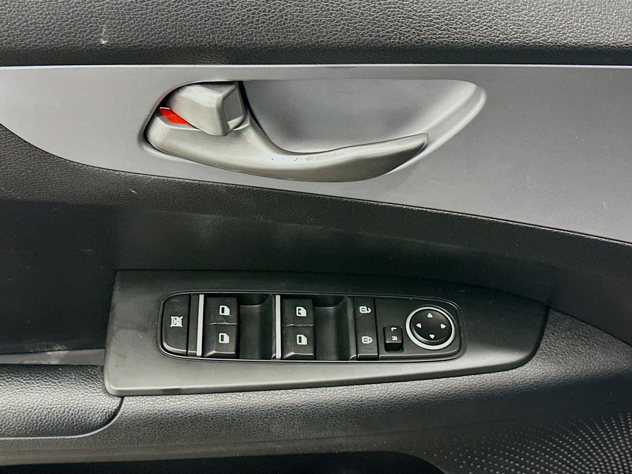 Used 2022 Kia Forte LXS image 15