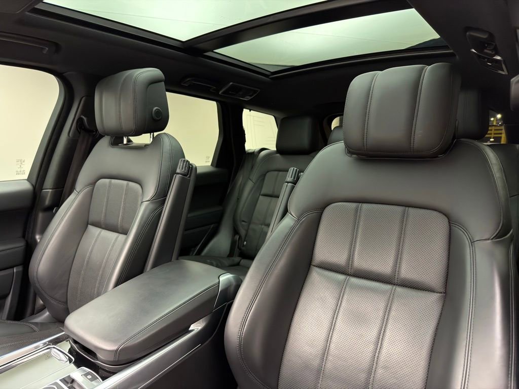 Used 2021 Land Rover Range Rover Sport HSE Silver Edition image 8