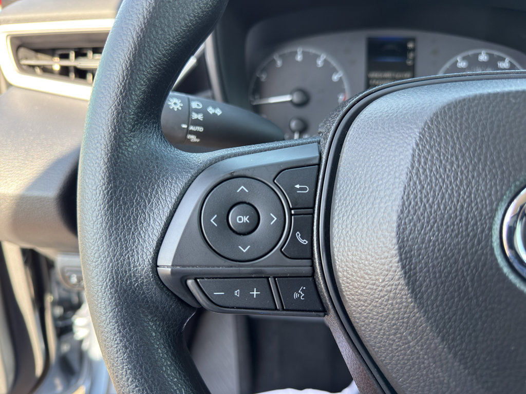 Used 2024 Toyota Corolla LE image 18