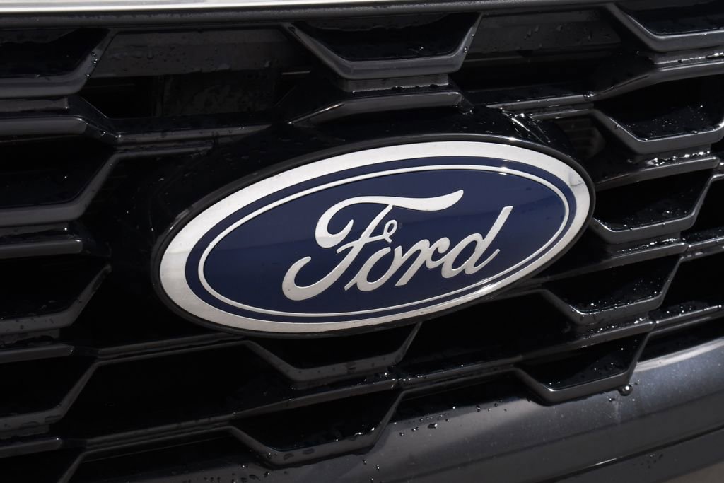 Used 2024 Ford Escape ST-Line w/ Tech Pack #1 AWD/4WD image 21