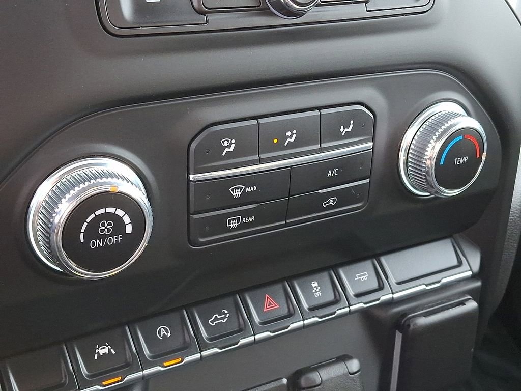 Used 2024 GMC Sierra 1500 Pro w/ Convenience Package image 17