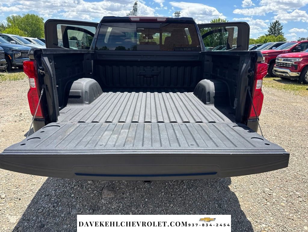 Used 2022 Chevrolet Silverado 1500 LTZ w/ LTZ Premium Package AWD/4WD image 34