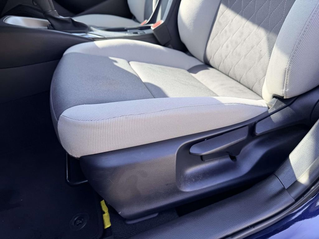 Certified 2025 Toyota Corolla LE image 18