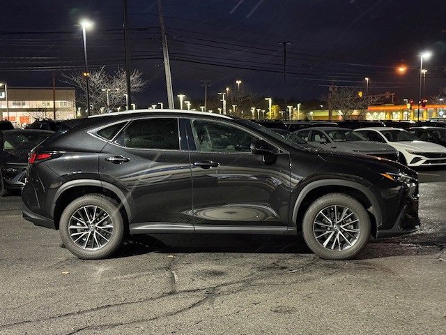 Used 2023 Lexus NX 350 AWD w/ Premium Package image 7