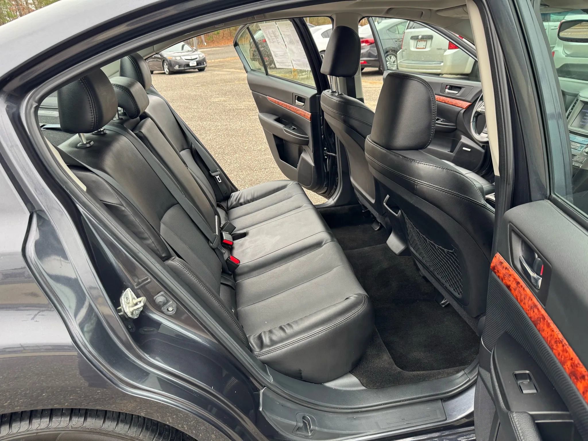 Used 2012 Subaru Legacy 3.6R Limited image 18