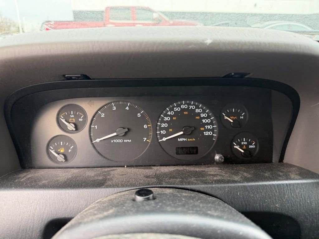 Used 2003 Jeep Grand Cherokee Laredo image 10