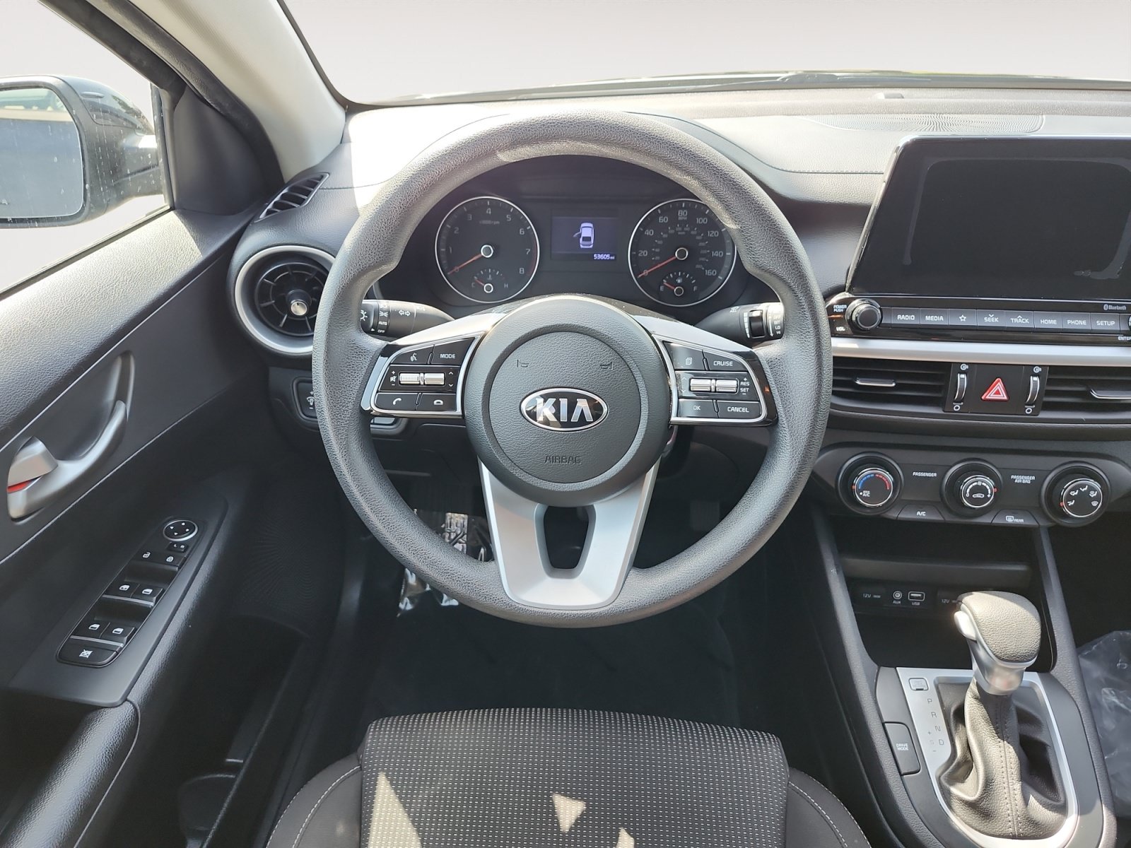 Used 2020 Kia Forte LXS FWD image 12