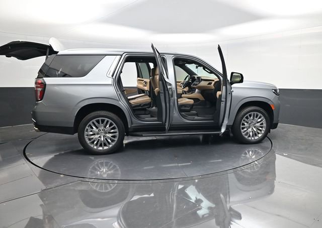 Used 2024 Chevrolet Tahoe Premier w/ Premium Package AWD/4WD image 68