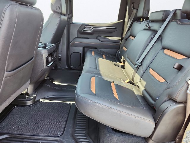 Used 2025 GMC Sierra 1500 AT4 w/ AT4 Premium Package AWD/4WD image 26