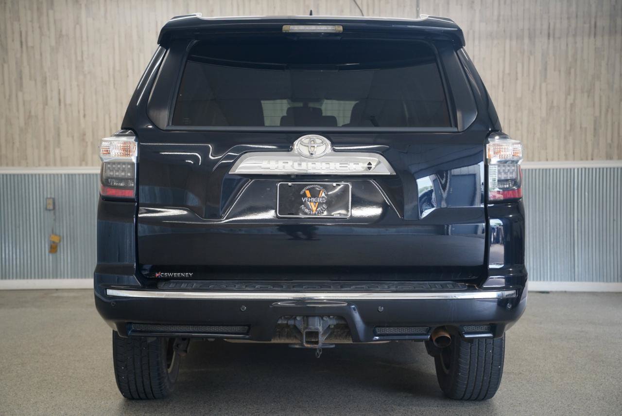 Used 2017 Toyota 4Runner Limited AWD/4WD image 9