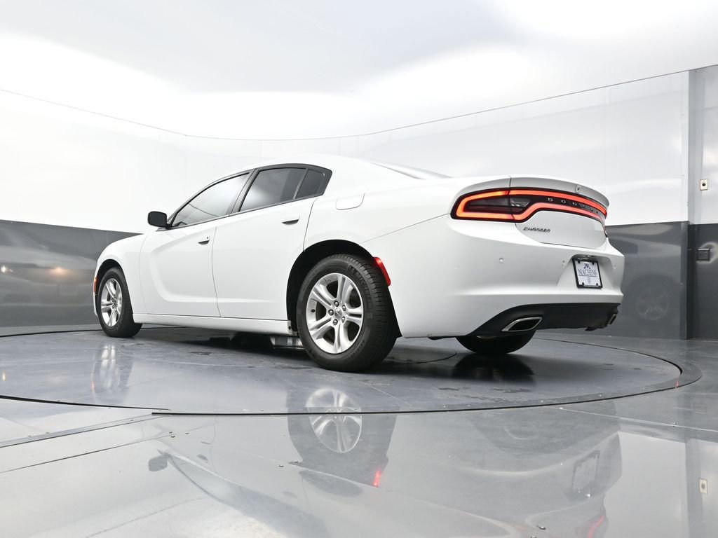 Used 2020 Dodge Charger SXT image 11