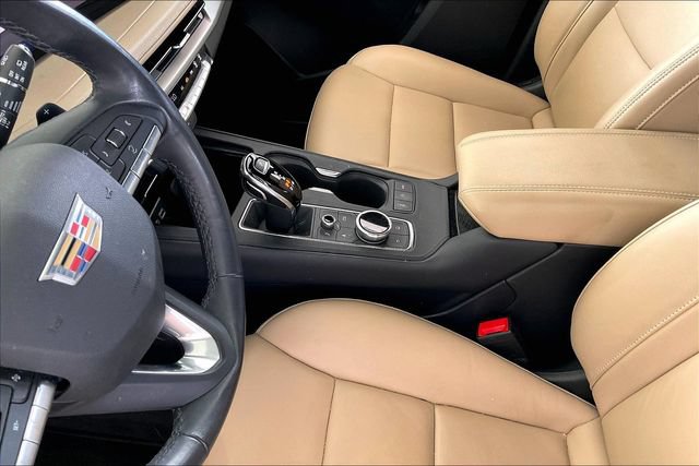 Used 2024 Cadillac XT4 Premium Luxury FWD image 13