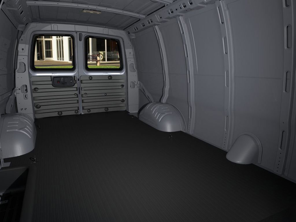 New 2026 Chevrolet Express 2500 image 17