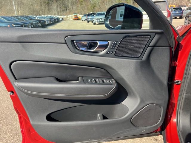 Certified 2023 Volvo XC60 B5 Ultimate w/ Climate Package image 26