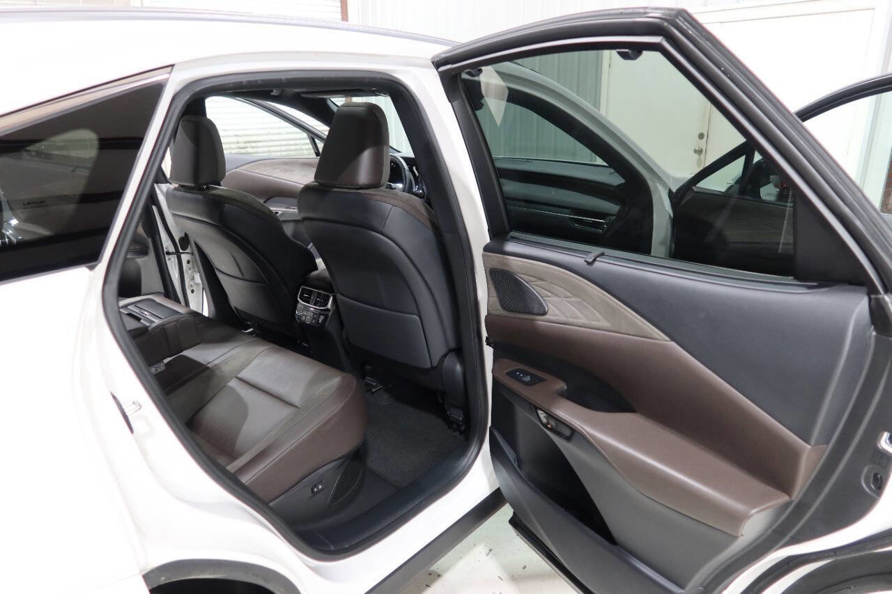 Used 2023 Lexus RX 350 w/ Cold Area Package AWD/4WD image 14