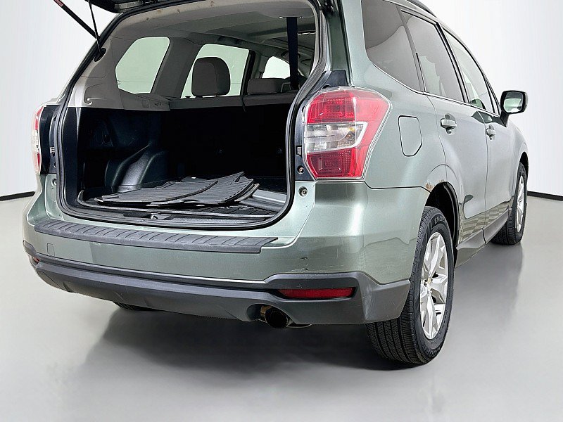 Used 2014 Subaru Forester 2.5i Limited AWD/4WD image 27