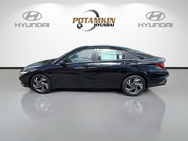 New 2026 Hyundai Elantra Limited image 8
