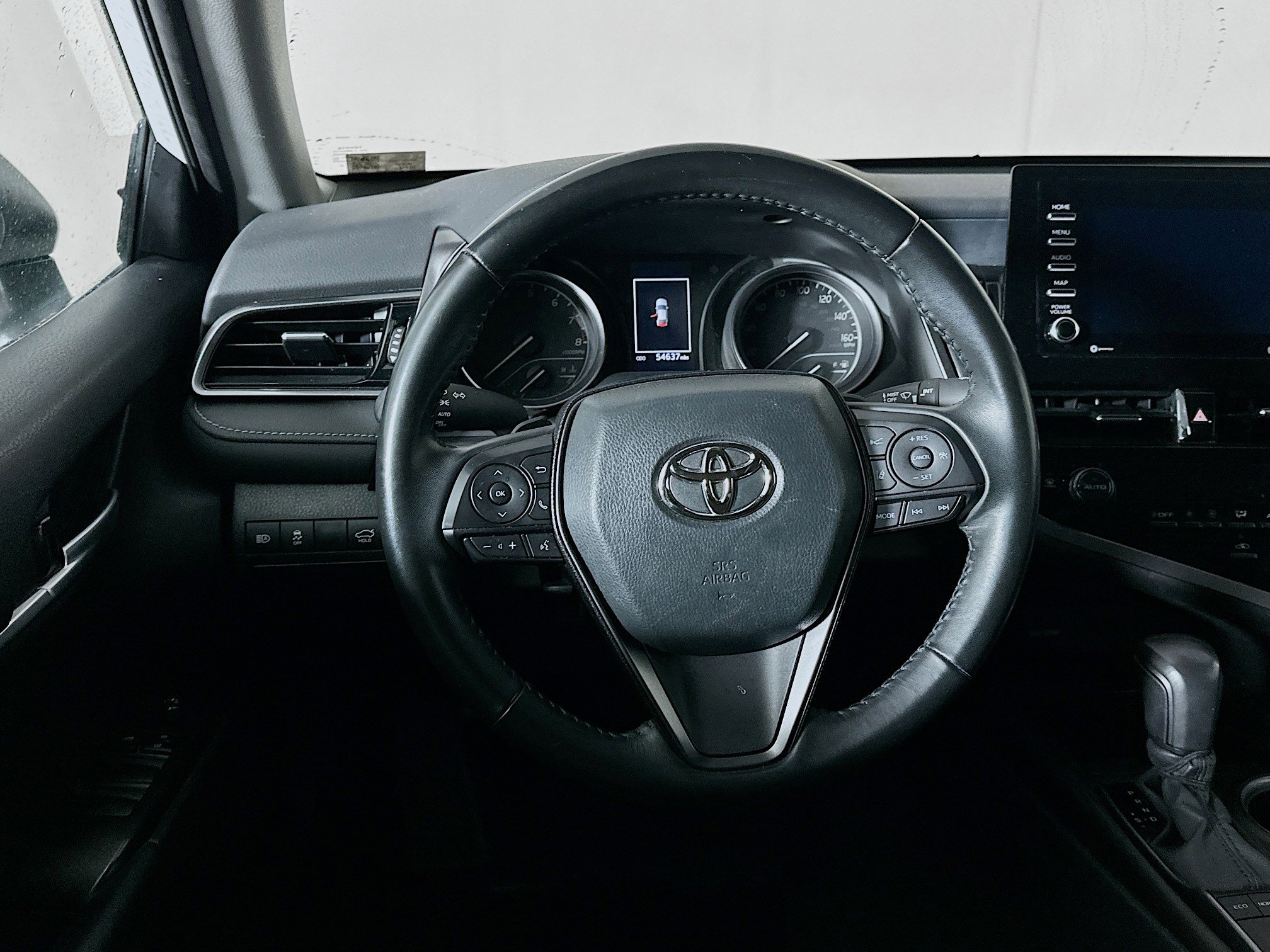 Used 2023 Toyota Camry SE image 17