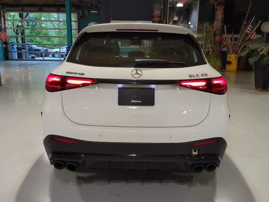 Used 2024 Mercedes-Benz GLC 43 AMG 4MATIC w/ AMG Night Package image 9