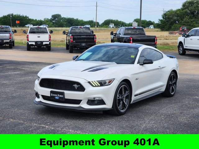 Used 2017 Ford Mustang GT Premium w/ Equipment Group 401A RWD image 3