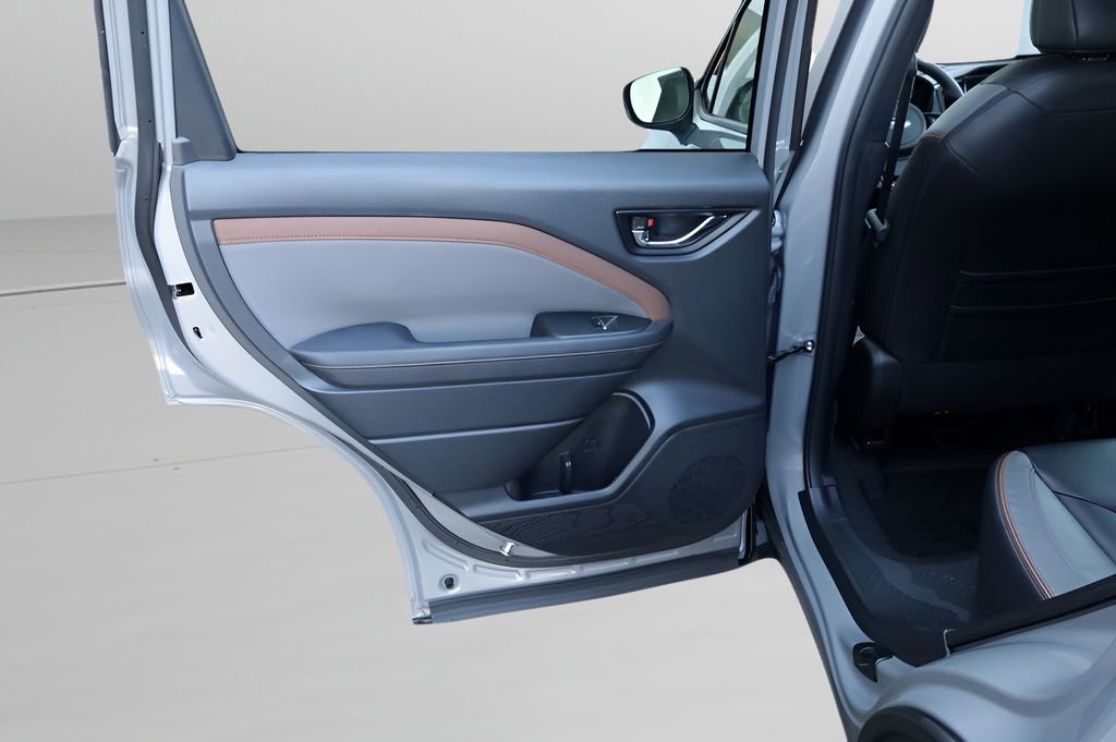 Used 2025 Subaru Forester Sport image 16