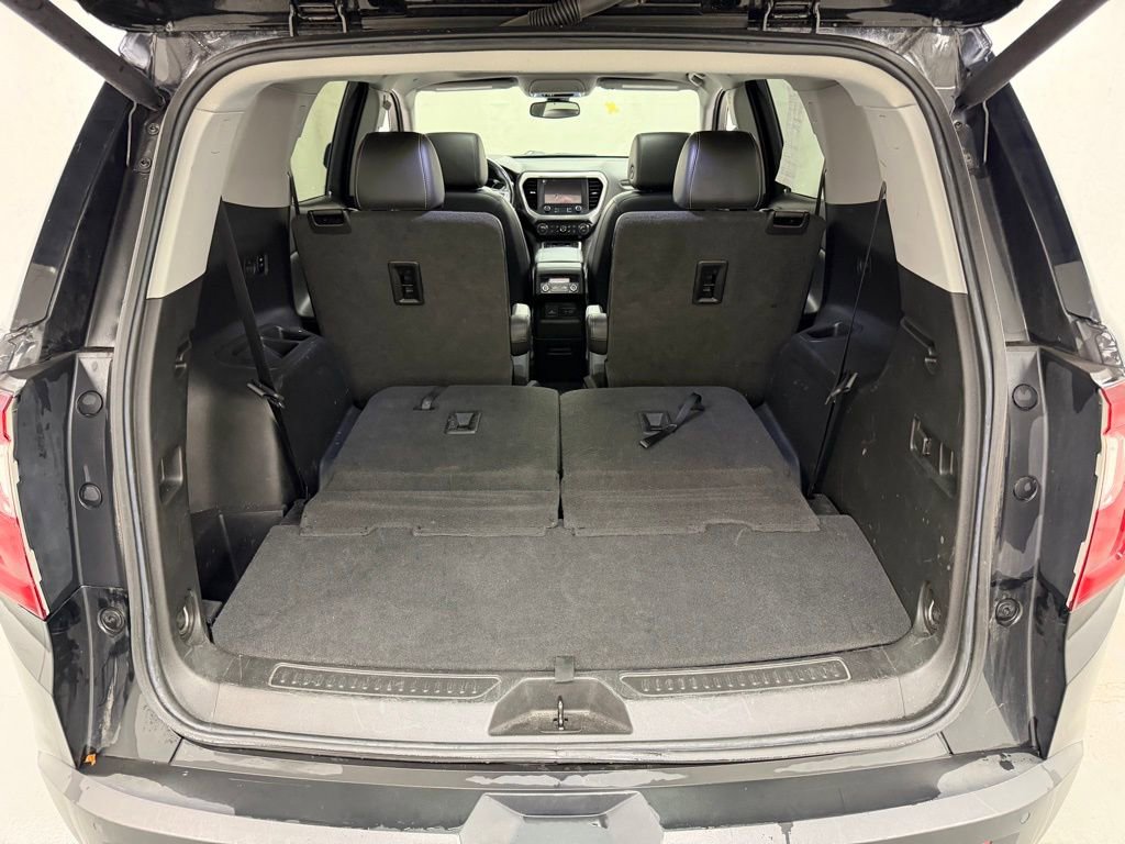 Used 2022 GMC Acadia SLT w/ Technology Package image 5