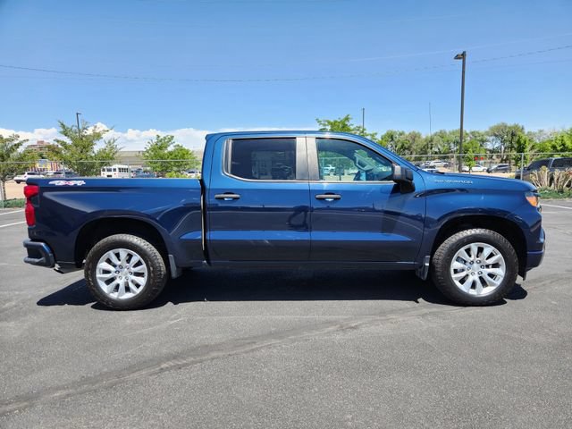 Used 2023 Chevrolet Silverado 1500 Custom AWD/4WD image 2