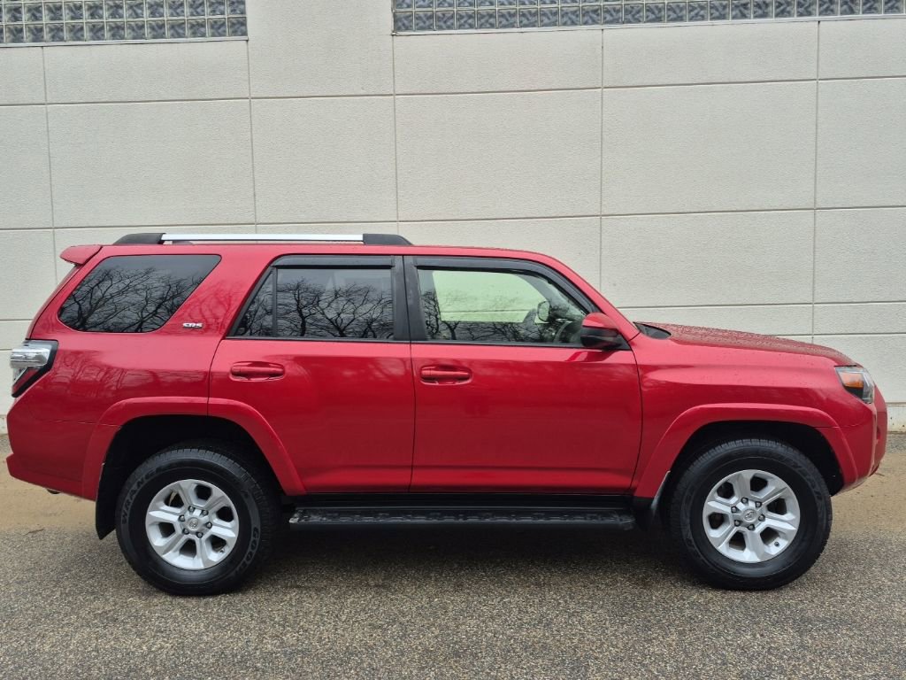 Used 2019 Toyota 4Runner SR5 image 5