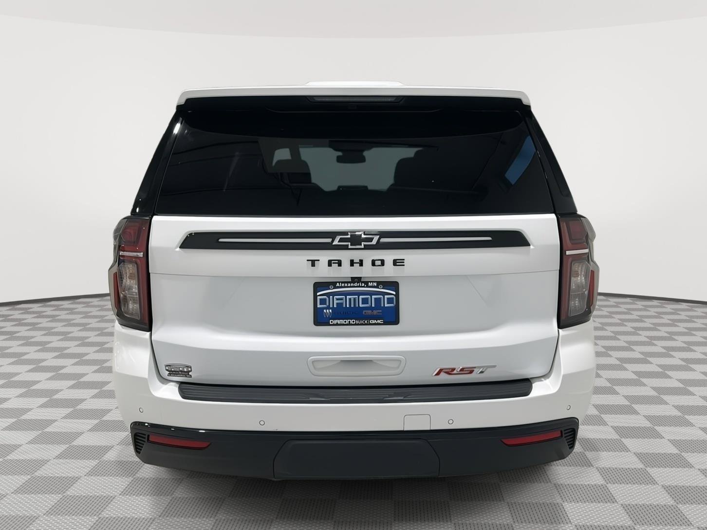 Used 2024 Chevrolet Tahoe RST w/ Luxury Package image 4