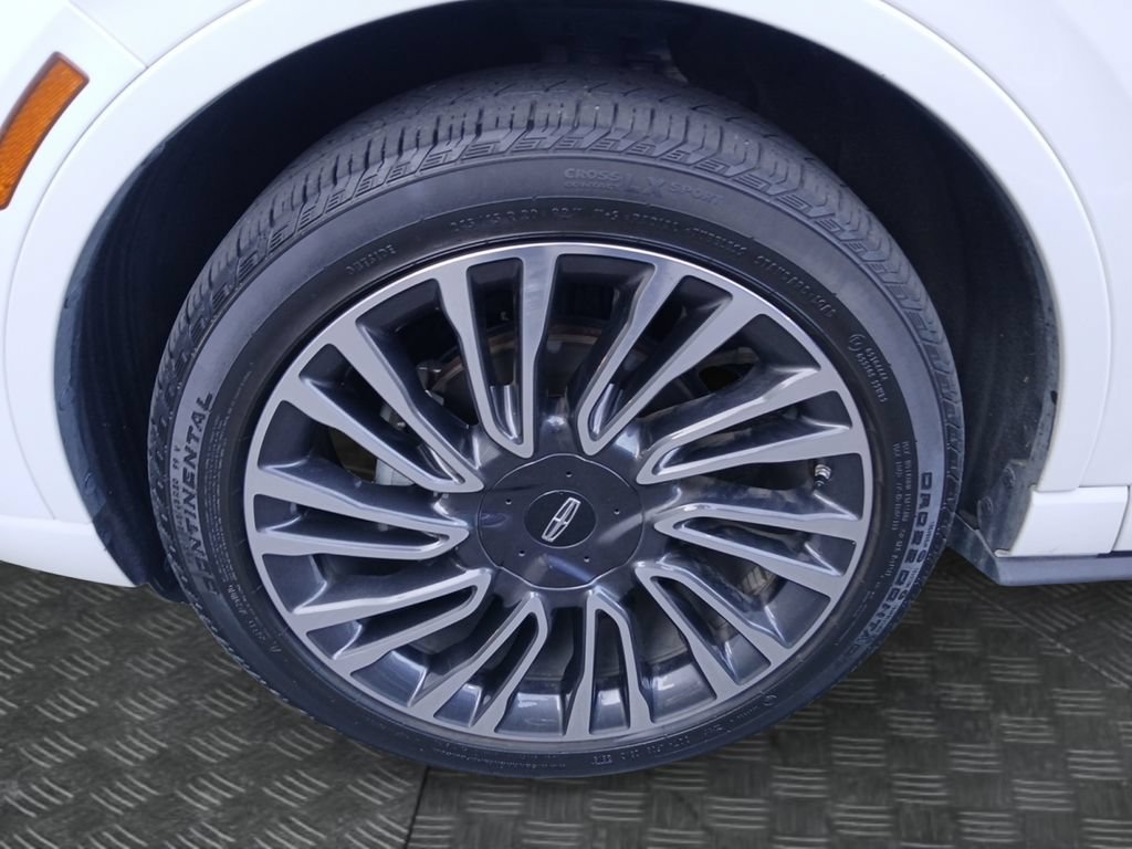 Used 2020 Lincoln Corsair Reserve w/ Equipment Group 201A AWD/4WD image 23