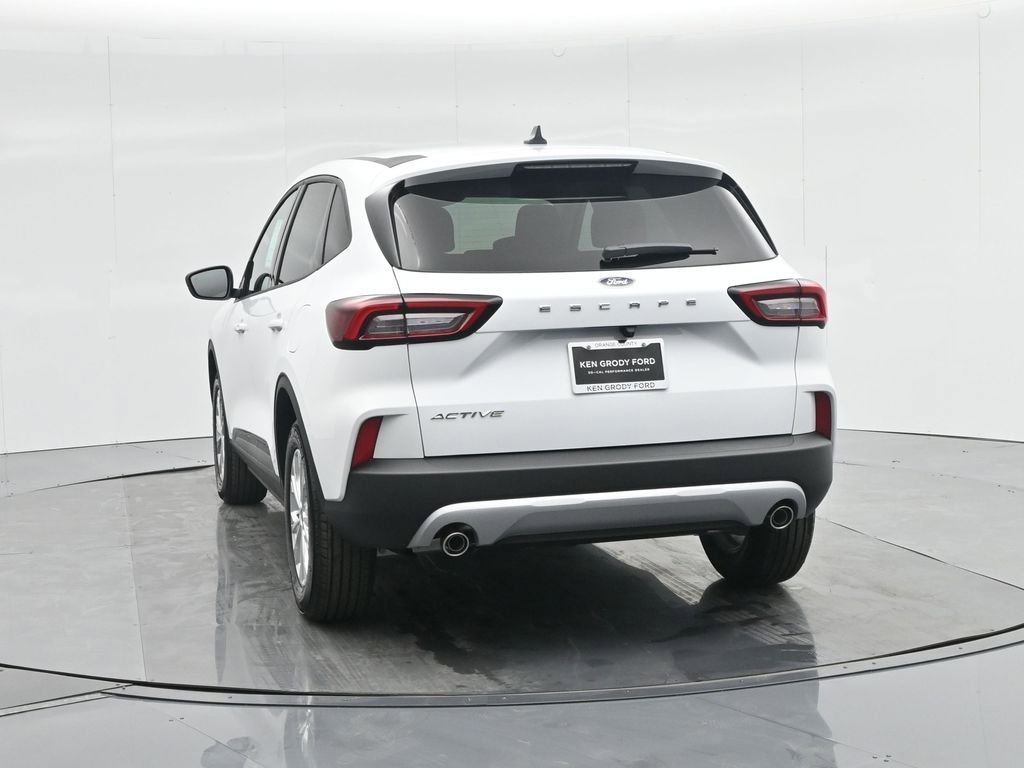 New 2025 Ford Escape Active image 28