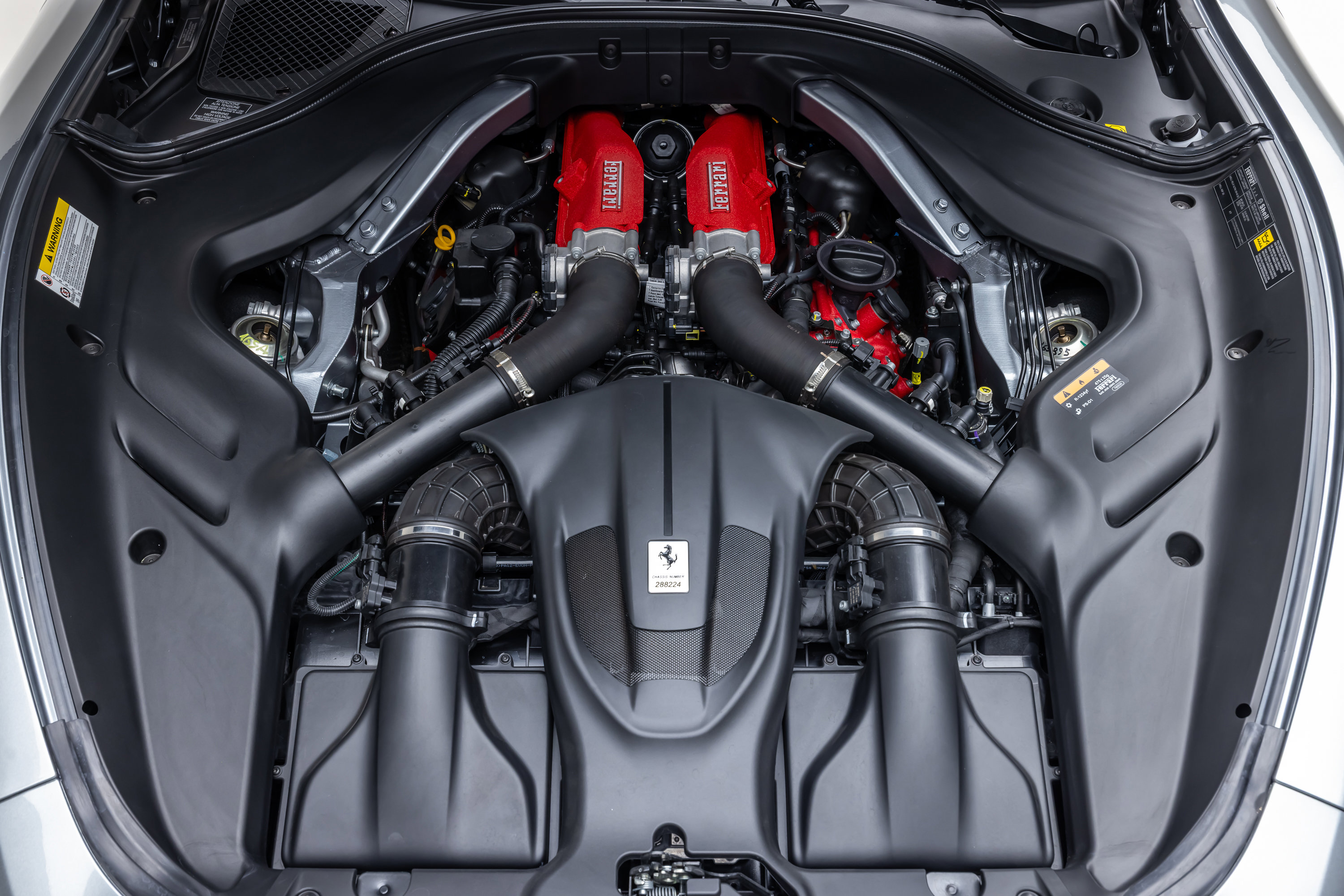 Used 2023 Ferrari Roma RWD image 22