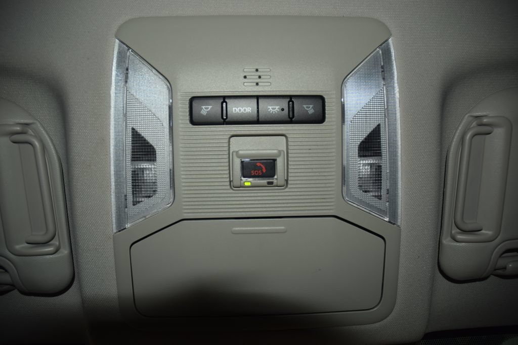 Used 2022 Toyota RAV4 XLE FWD image 47