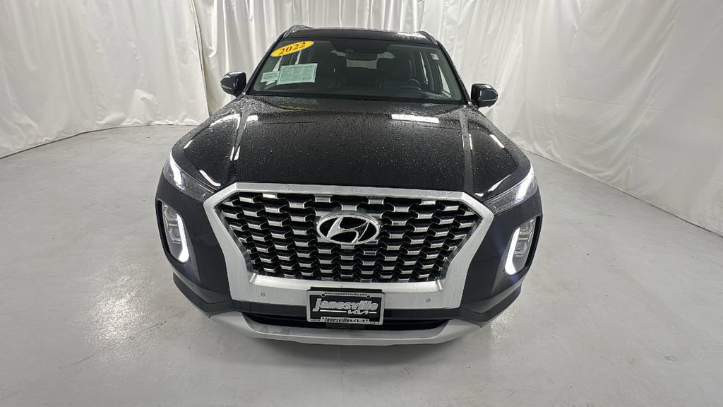 Used 2022 Hyundai Palisade Limited w/ Winter Package image 8